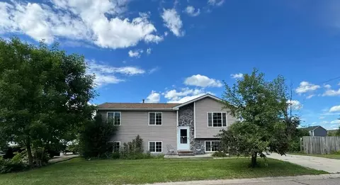 1994 Robin Ln N, Hugo, MN 55038