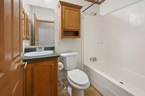 Bath - 603 222nd St E, Saint Cloud, MN 56301 photo 6 of 6