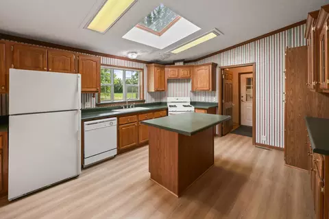 Kitchen - 603 222nd St E, Saint Cloud, MN 56301 photo 1 of 6