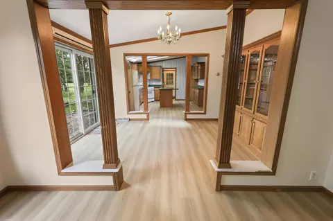 Entry Way - 603 222nd St E, Saint Cloud, MN 56301 photo 2 of 3