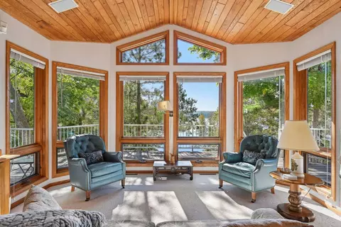 Living - 22871 Clearwater Point Rd NE, Brainerd, MN 56401 photo 6 of 8