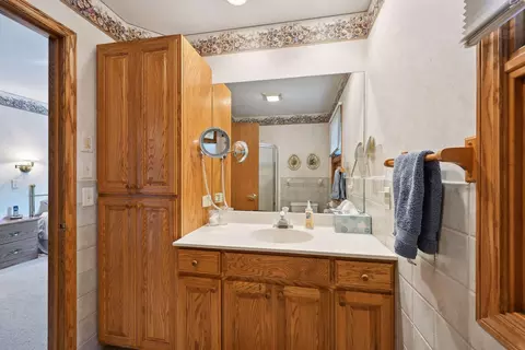 Bath - 22871 Clearwater Point Rd NE, Brainerd, MN 56401 photo 1 of 4