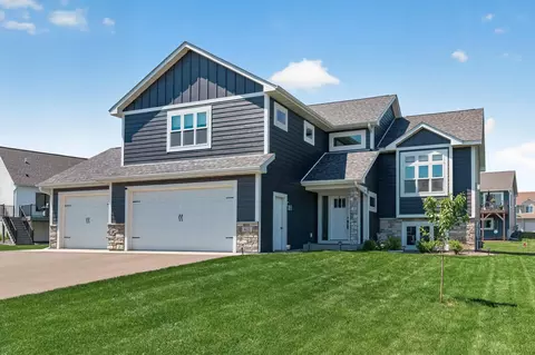 411 Westwood Dr, River Falls, WI 54022