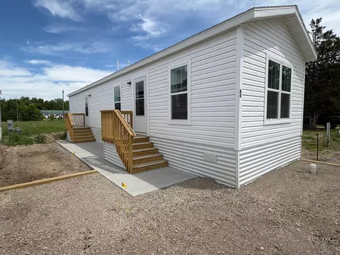 1611 6th Ave E #A4, Alexandria, MN 56308