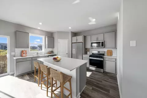 612 Goldenrod Trl, Waconia, MN 55387