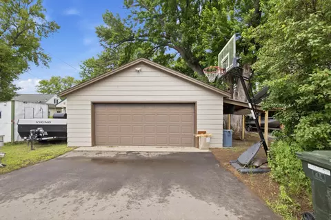 Exterior - 722 2nd Ave NE, Brainerd, MN 56401 photo 3 of 5