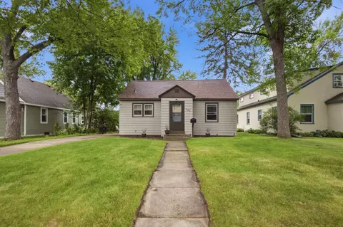 Exterior - 722 2nd Ave NE, Brainerd, MN 56401 photo 4 of 5