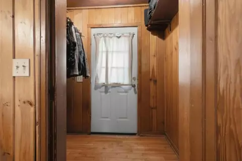 Entry Way - 722 2nd Ave NE, Brainerd, MN 56401 photo 1 of 1