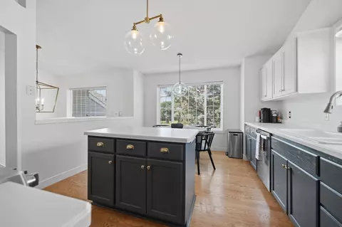 Kitchen - 12616 Elm Pkwy, Rogers, MN 55374 photo 3 of 3