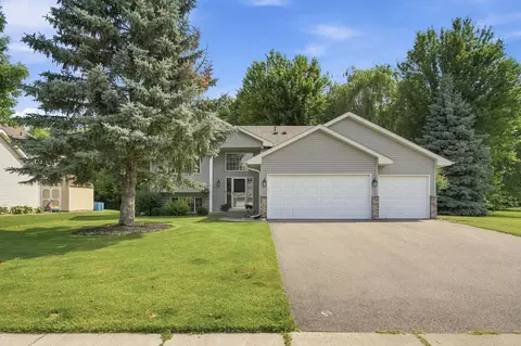 Exterior - 12616 Elm Pkwy, Rogers, MN 55374 photo 2 of 4