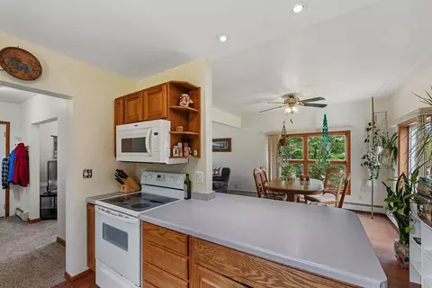 Kitchen - 2330 Silcox Ave, Duluth, MN 55803 photo 2 of 3