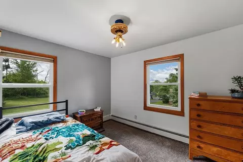 Bedroom - 2330 Silcox Ave, Duluth, MN 55803 photo 3 of 5