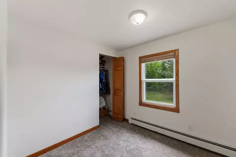 Bedroom - 2330 Silcox Ave, Duluth, MN 55803 photo 5 of 5