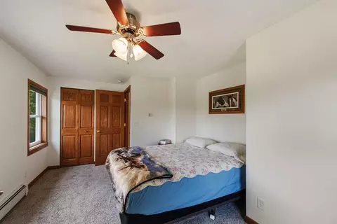 Bedroom - 2330 Silcox Ave, Duluth, MN 55803 photo 2 of 5
