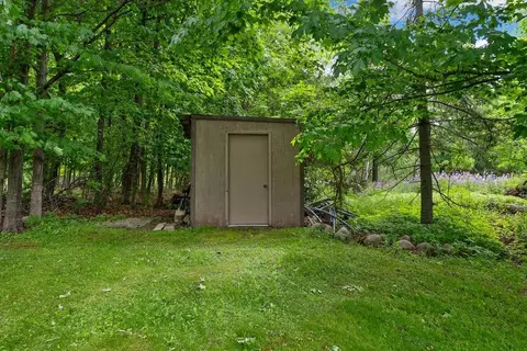 Exterior - 2330 Silcox Ave, Duluth, MN 55803 photo 5 of 8
