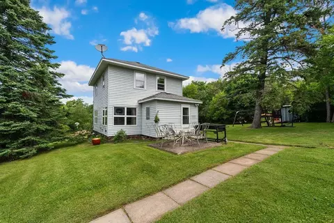 Exterior - 2330 Silcox Ave, Duluth, MN 55803 photo 3 of 8