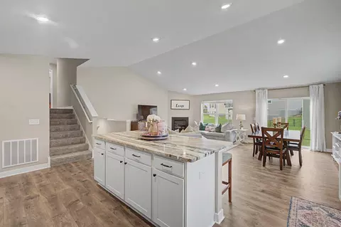 14211 Cheshire Ln N, Dayton, MN 55327