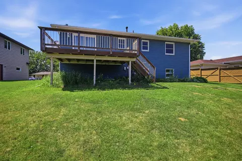 Exterior - 717 Colonial Cir, Faribault, MN 55021 photo 8 of 13
