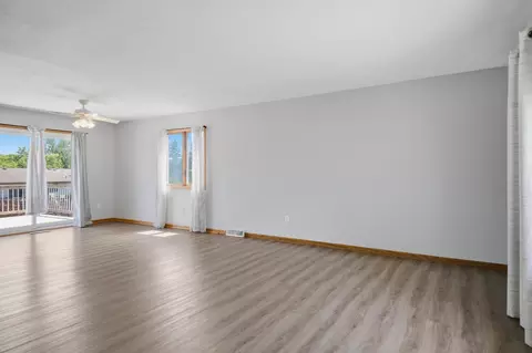 Living - 717 Colonial Cir, Faribault, MN 55021 photo 3 of 9