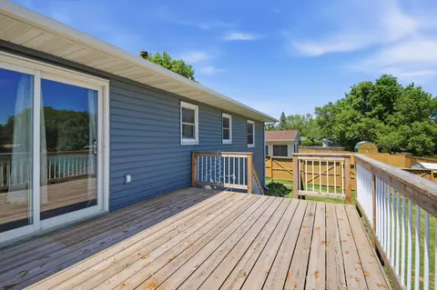 Exterior - 717 Colonial Cir, Faribault, MN 55021 photo 3 of 13
