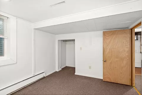 Bedroom - 126 E Niagara St, Duluth, MN 55811 photo 7 of 8