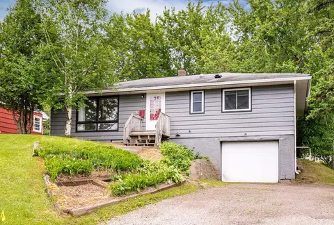 Exterior - 126 E Niagara St, Duluth, MN 55811 photo 2 of 6
