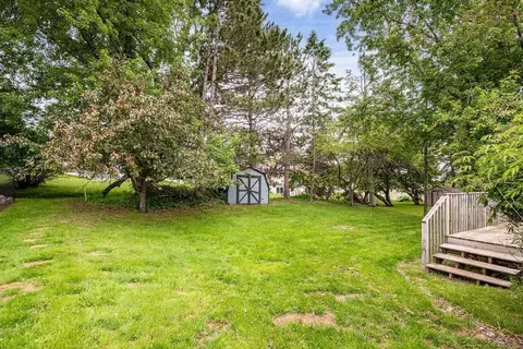 Exterior - 126 E Niagara St, Duluth, MN 55811 photo 5 of 6