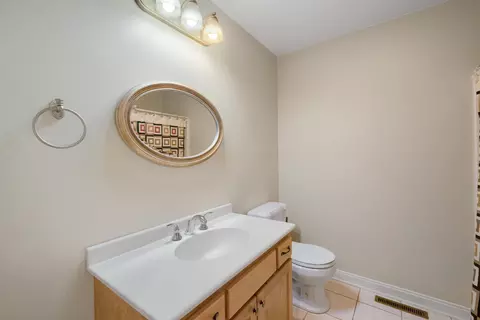 Bath - 29012 Gopher Ln, Akeley, MN 56433 photo 3 of 4