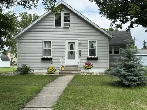 316 Oak St, Breckenridge, MN 56520