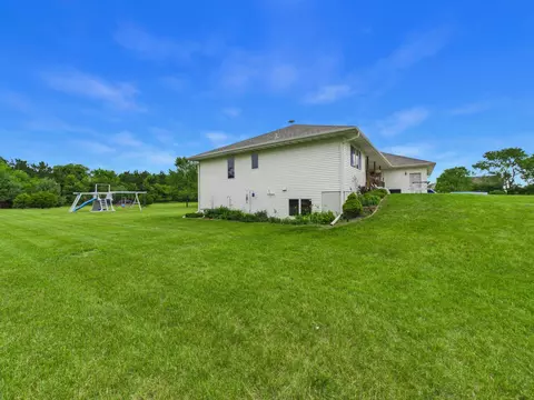 Exterior - 1572 47th St SE, Saint Cloud, MN 56304 photo 8 of 13