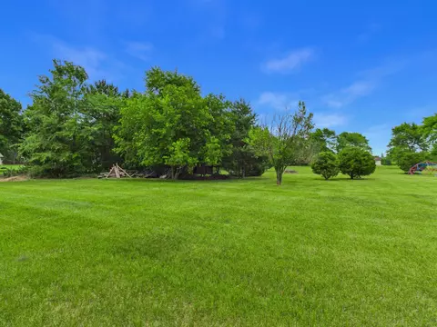 Exterior - 1572 47th St SE, Saint Cloud, MN 56304 photo 9 of 13