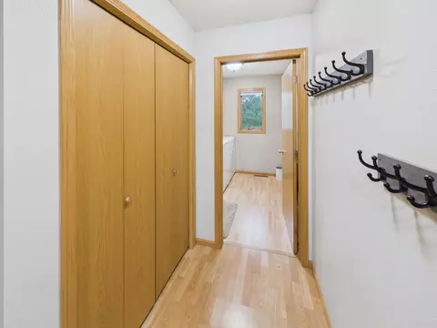 Entry Way - 1572 47th St SE, Saint Cloud, MN 56304 photo 1 of 2