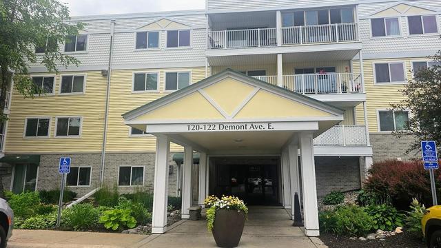 122 Demont Ave E #370, Little Canada, MN 55117