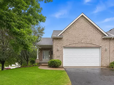 20584 Kearney Path, Lakeville, MN 55044
