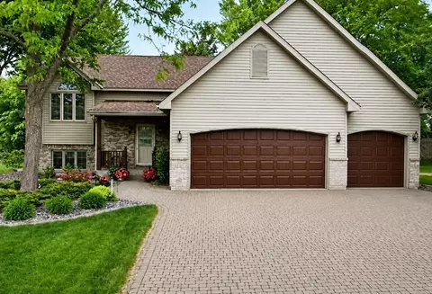 1247 Kinder Dr, Waconia, MN 55387