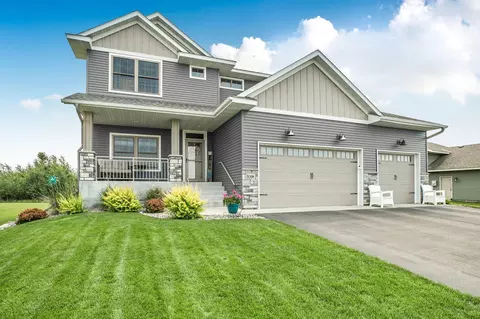 3098 Nottingham Rd S, Saint Cloud, MN 56301 photo 2