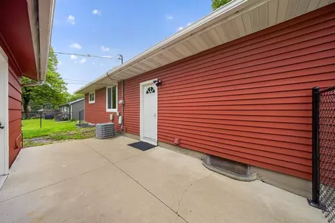 403 3rd Ave NE, Byron, MN 55920 photo 4