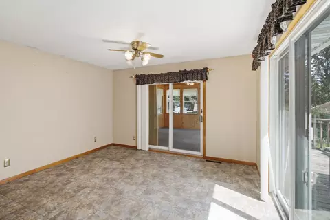316 Silver St W, Mapleton, MN 56065 photo 8