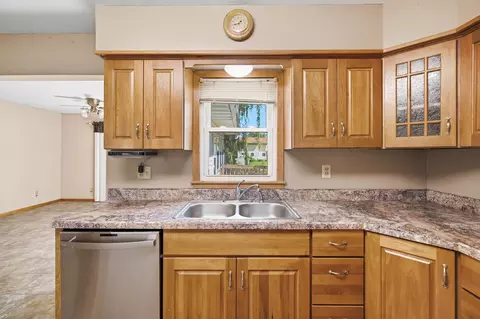 316 Silver St W, Mapleton, MN 56065 photo 4