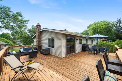 Exterior - 4806 Shevlin Ct, Eagan, MN 55122 photo 7 of 21