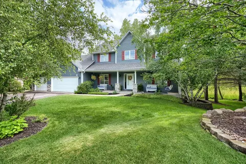 17141 Jefferson Ct, Lakeville, MN 55044