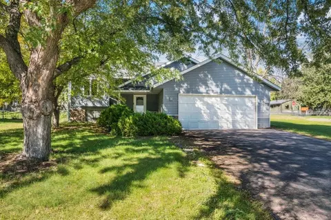 6781 Brunswick Ave N, Brooklyn Park, MN 55429