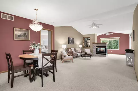 1473 General Sieben Dr, Hastings, MN 55033