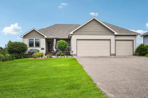31473 Marvin Ave, Lindstrom, MN 55045