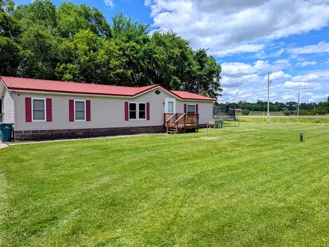 Exterior - 21165 Eagle Dr, Osakis, MN 56360 photo 6 of 7