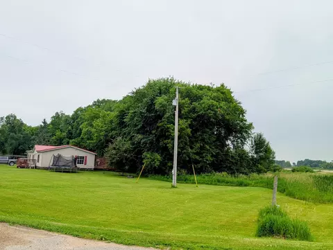 Exterior - 21165 Eagle Dr, Osakis, MN 56360 photo 5 of 7