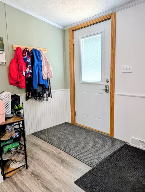 Entry Way - 21165 Eagle Dr, Osakis, MN 56360 photo 1 of 1