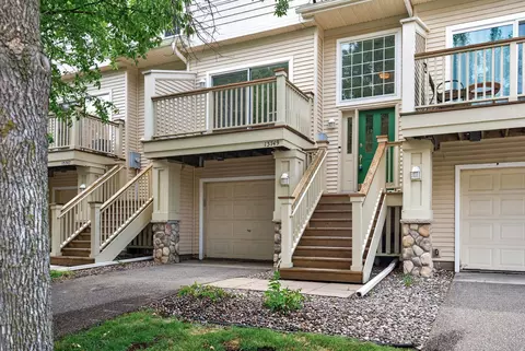 13749 54th Ave N, Plymouth, MN 55446