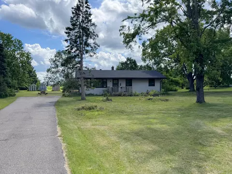 2926 Madison Ave SW, Bemidji, MN 56601