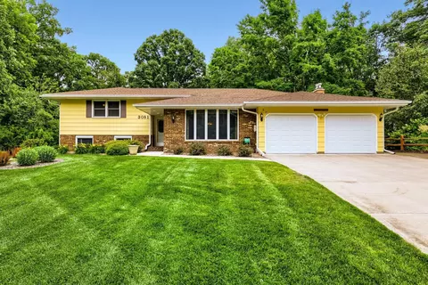 3081 Laverne Ct N, Lake Elmo, MN 55042